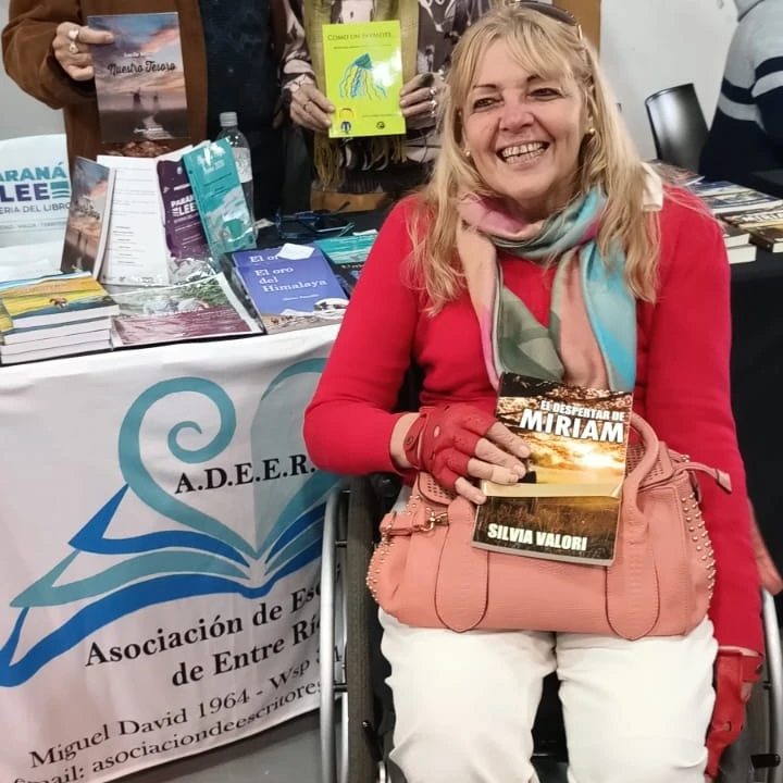 En Feria del Libro de Paraná